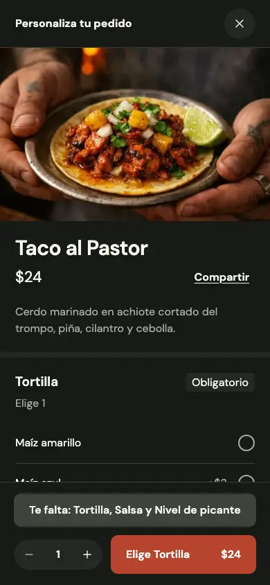 Hoja de un platillo de Los Compas en el teléfono, con foto, precio y opciones para personalizarlo